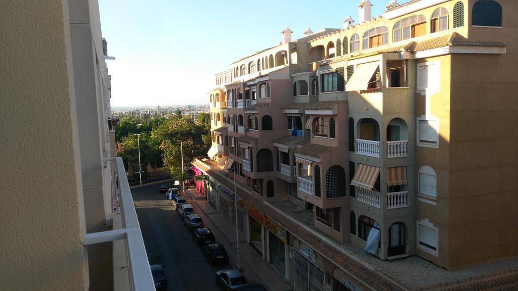 Best House Daniela Torrevieja Extérieur photo